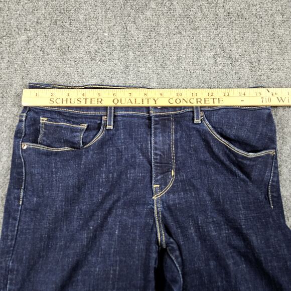 Levis Jeans Classic Bootcut Size 10 (31x31) Blue Denim Mid Rise Stretch - Picture 7 of 9